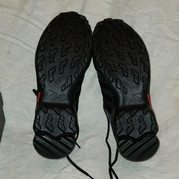 Adidas Men Shoes, Size 10, Brand New - Picture 5 of 9